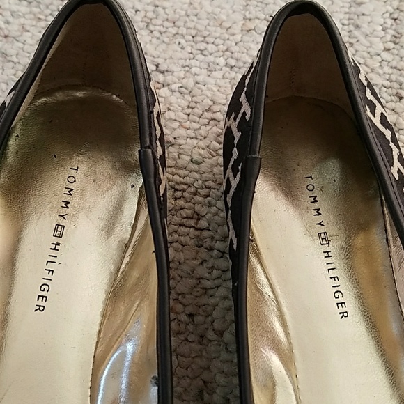 Tommy Hilfiger black tassel flats size 8 - Picture 4 of 5